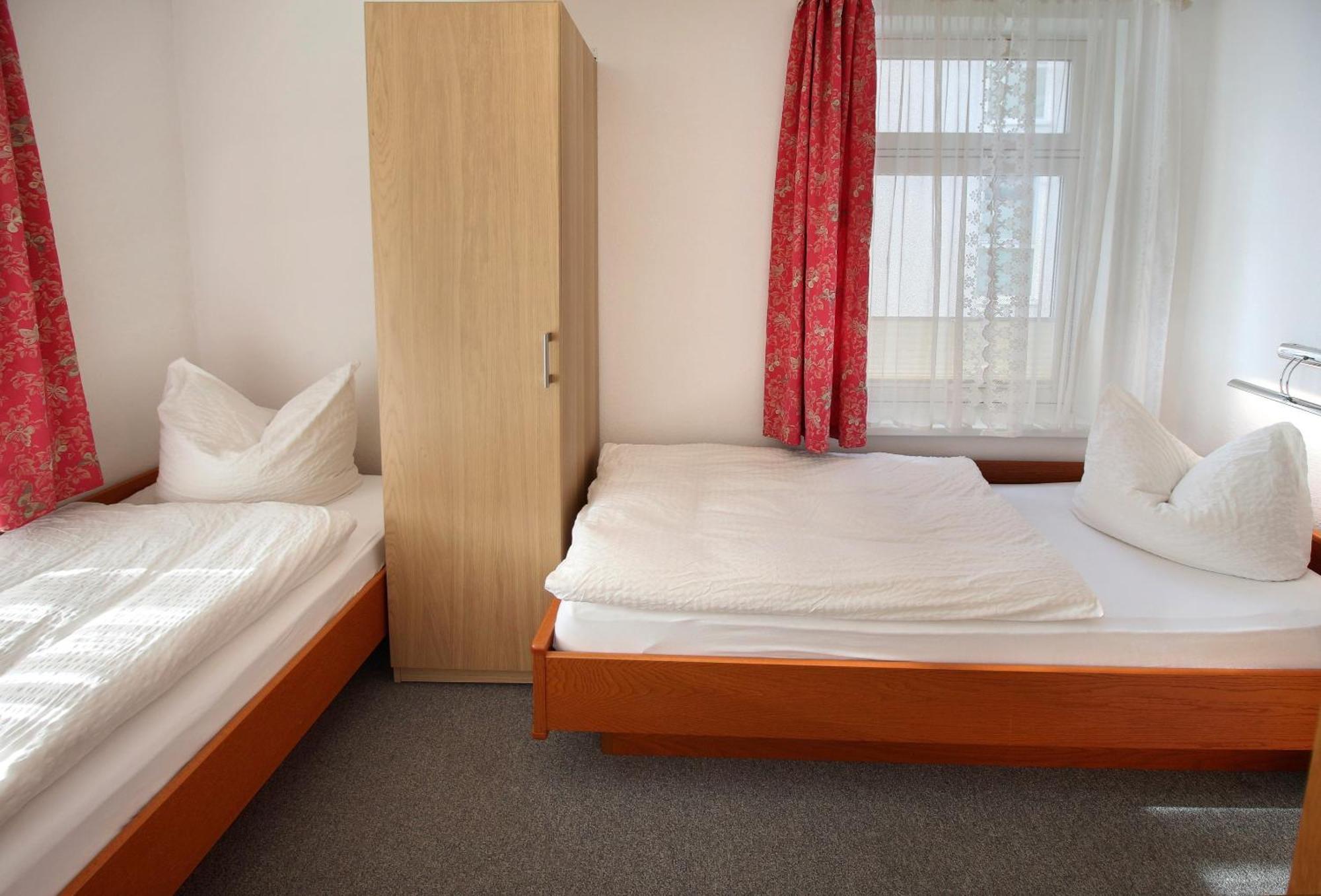 Villa Ostseelilie - Appartements Mit Balkon Und Meerblick Sassnitz Room photo